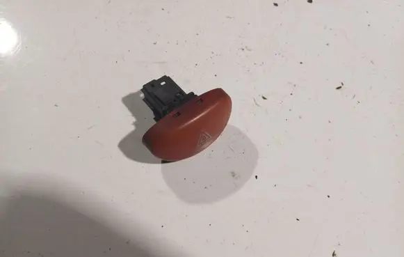 Peugeot 206 Hazard light switch