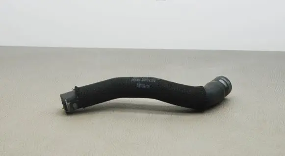 Audi Q7 4M Engine coolant pipe/hose 4M0819675P