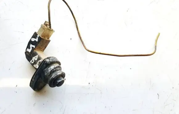 Volkswagen PASSAT B4 Front door sensor coupe 8a0947561
