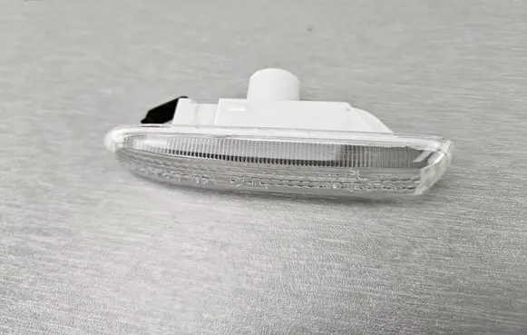 BMW 3 E46 Front fender indicator light 2228592 63132228592