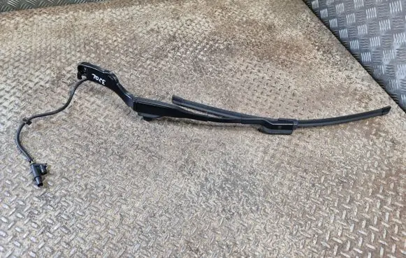 Volvo XC40 Windshield/front glass wiper blade 31457315