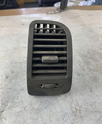 Volkswagen Polo III 6N 6N2 6NF Dashboard side air vent grill/cover trim 6X1819704 6X1819704A