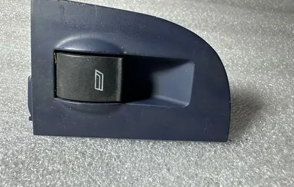Audi A6 S6 C5 4B Electric window control switch 4B0959855