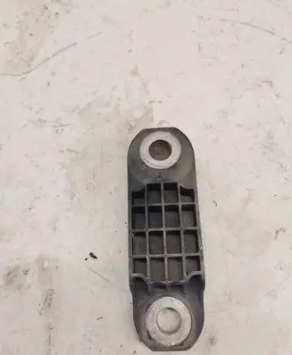 BMW 7 G11 G12 Sway bar bush bracket, front 6861471