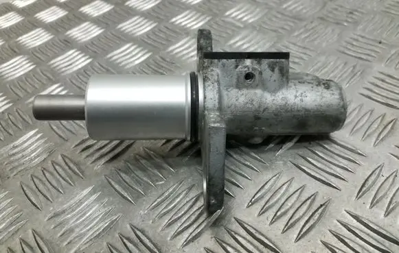 Audi A6 S6 C6 4F Master brake cylinder TRW2499 2499