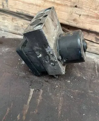 Mercedes-Benz CLK A209 C209 ABS Pump A2095451432
