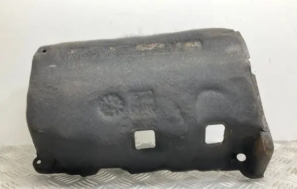 Audi Q2 - Engine splash shield/under tray