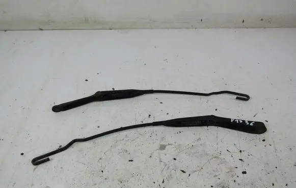 Opel Astra G Front wiper blade arm 