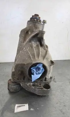 BMW 7 F01 F02 F03 F04 Rear differential 33107630828 33107630829