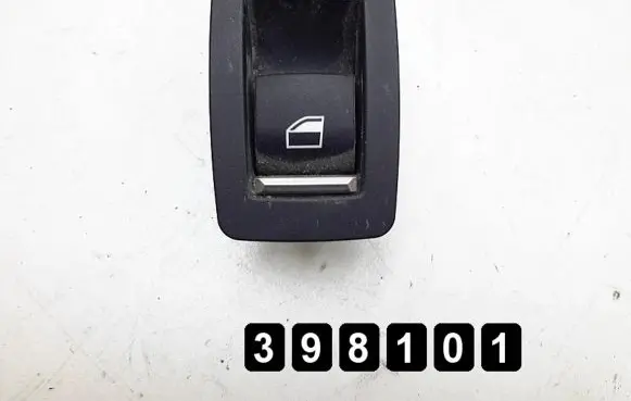 BMW X4 F26 Electric window control switch 9361936