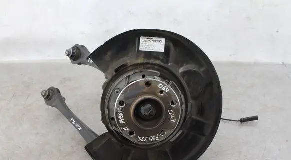 BMW 3 F30 F35 F31 Rear wheel hub spindle/knuckle 6792523 33326792523 6792533