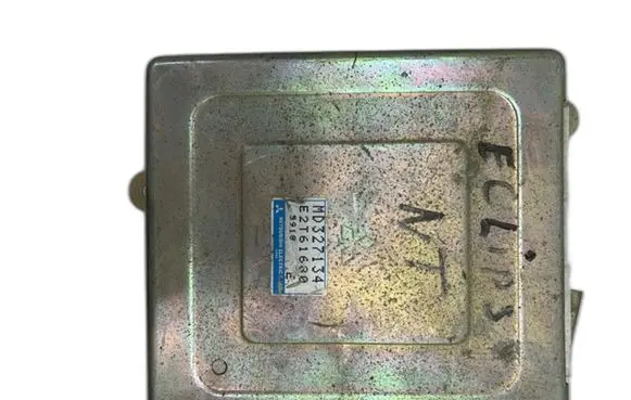 Mitsubishi Eclipse Engine control unit/module MD327134