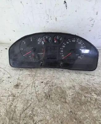 Audi A4 S4 B5 8D Speedometer (instrument cluster) 8D0919861F