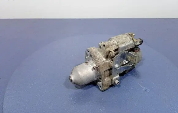 BMW X6 M Starter motor 8657337