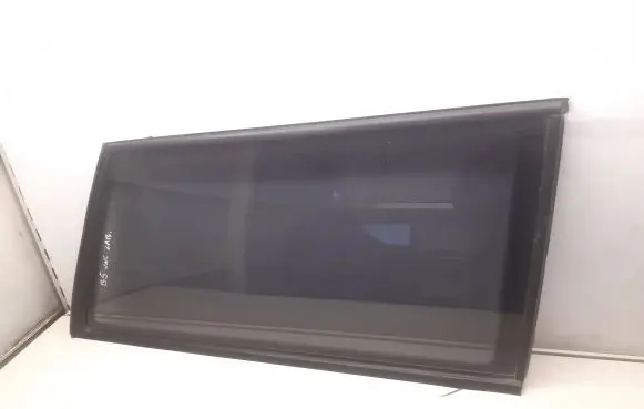 Volkswagen PASSAT B5.5 Rear side window