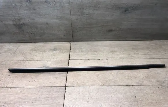 Mercedes-Benz E W212 Trim molding 