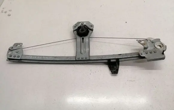 Citroen C5 Front door manual window regulator 963912