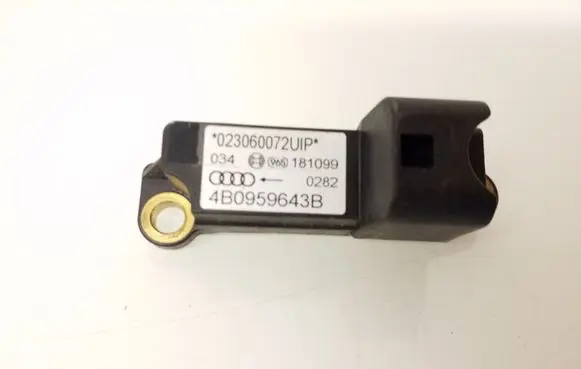Audi A6 S6 C5 4B Airbag deployment crash/impact sensor 4B0959643B
