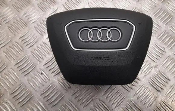 Audi Q8 Steering wheel airbag 4N0880201M