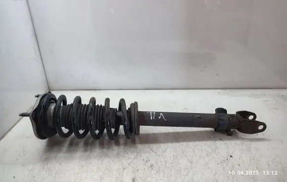 Mercedes-Benz C W205 Front shock absorber with coil spring