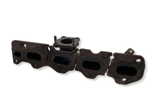Ford Kuga II Exhaust manifold 9671093680