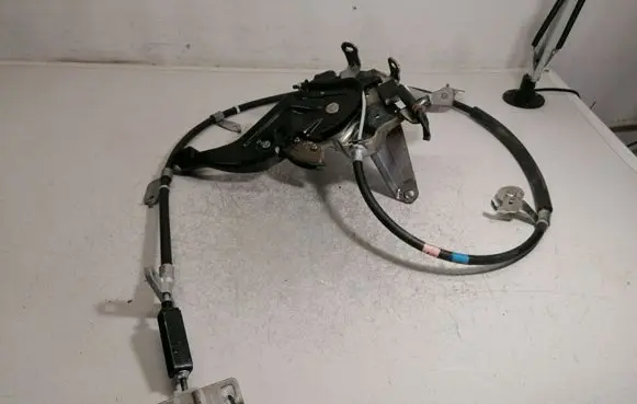 Toyota Prius (XW30) Handbrake/parking brake lever assembly