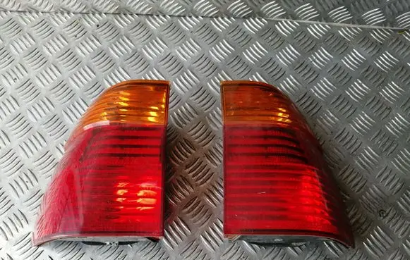 BMW 5 E39 Rear/tail lights set 6900213 6900214