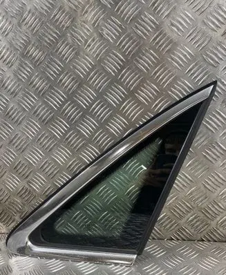 Rear side window