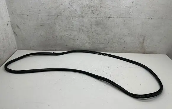 BMW 4 F36 Gran coupe Trunk rubber seal (body) 