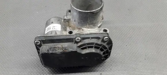 Renault Twingo III Throttle body valve 161203912R