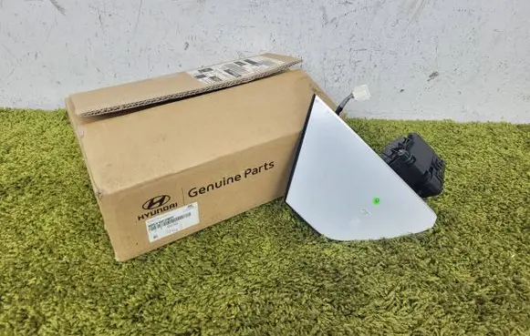 Hyundai Ioniq 5 Electric car charge socket cover 695c0-gi010w3t