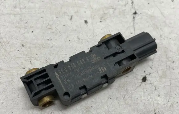 Audi A4 S4 B8 8K Airbag deployment crash/impact sensor 8E0959643B