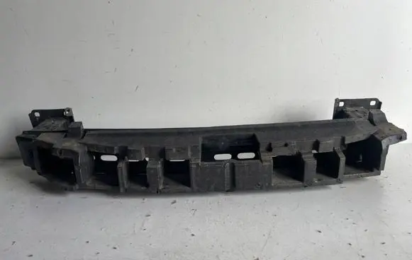 Skoda Octavia Mk3 (5E) Front bumper support beam 5E0807109
