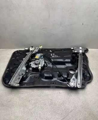 Nissan 350Z Front door window regulator with motor 80731CD00A