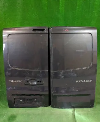 Rear door
