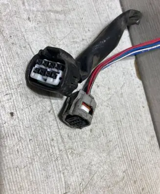 Mitsubishi Outlander Headlight/headlamp wiring loom/harness 
