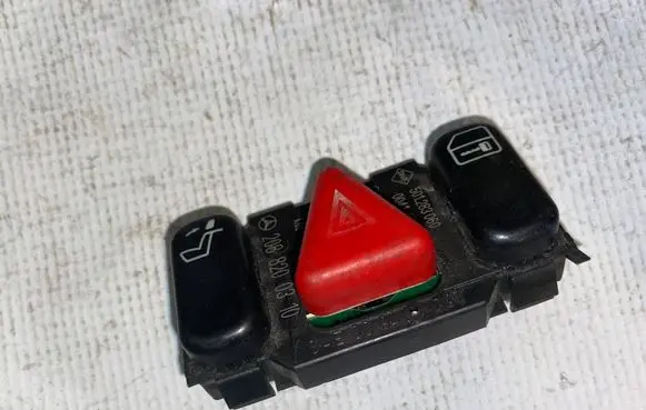 Mercedes-Benz E W210 Hazard light switch a2088200310 2088200310