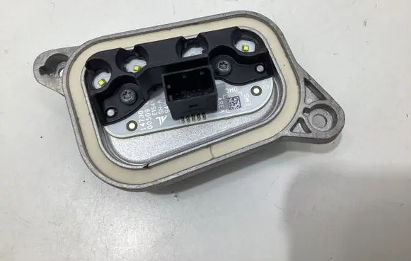Audi Q8 e-tron LED ballast control module 142000045702