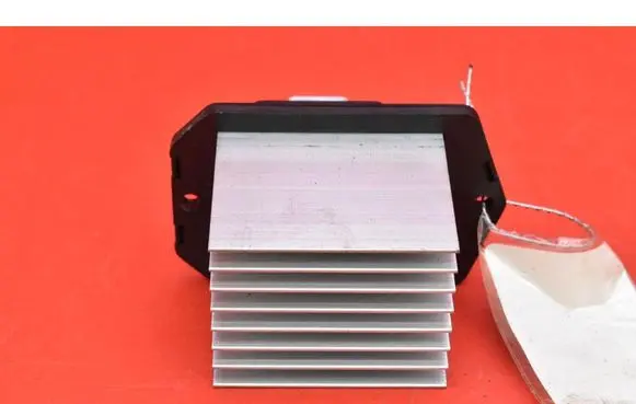 Heater blower motor/fan resistor
