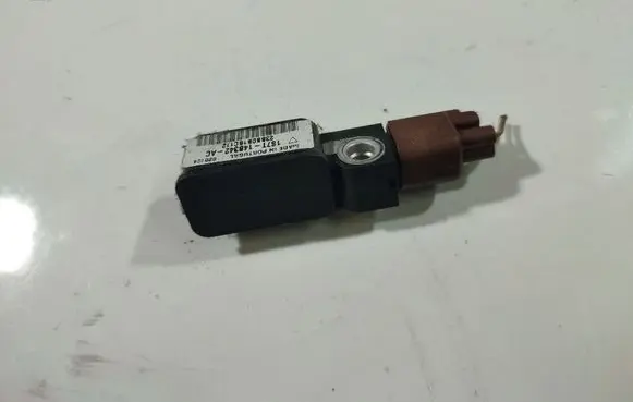 Ford Mondeo Mk III Airbag deployment crash/impact sensor 1S7T14B342AC