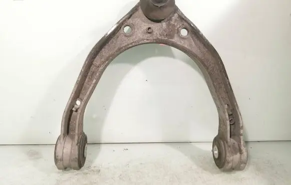 Volkswagen Touareg I Front lower control arm/wishbone 7L0407047A