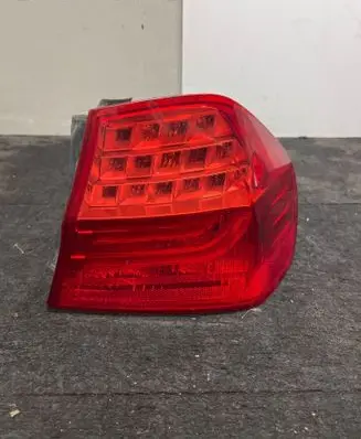 BMW 3 E90 E91 Rear/tail lights 7289426