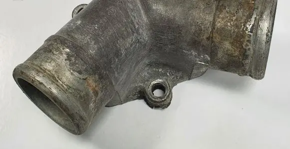 Mercedes-Benz S W126 Engine coolant pipe/hose 1172010103