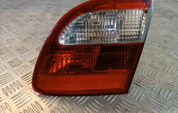 Mercedes-Benz E W211 Tailgate rear/tail lights A2118201464 379504