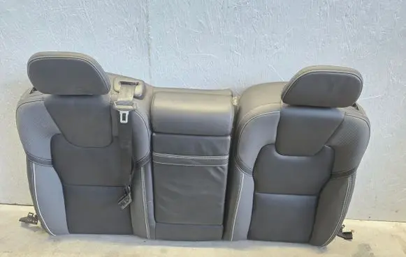 Rear seat