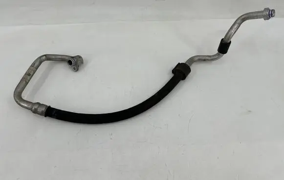 Land Rover Range Rover Evoque L538 Air conditioning (A/C) pipe/hose GJ3219N602BA