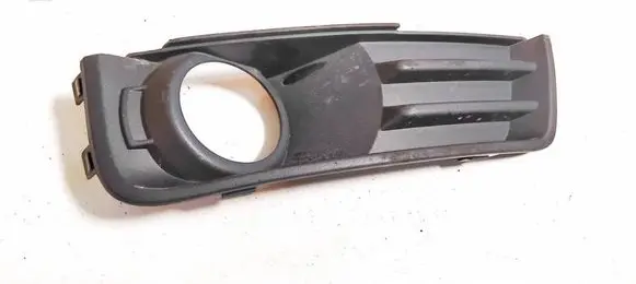 Ford Focus C-MAX Front bumper lower grill 3m51r19952ad 3m51-r19952ad