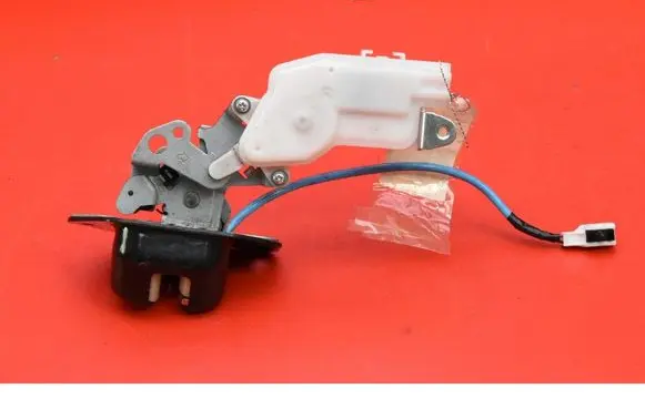 Nissan Micra Tailgate/trunk/boot lock/catch/latch