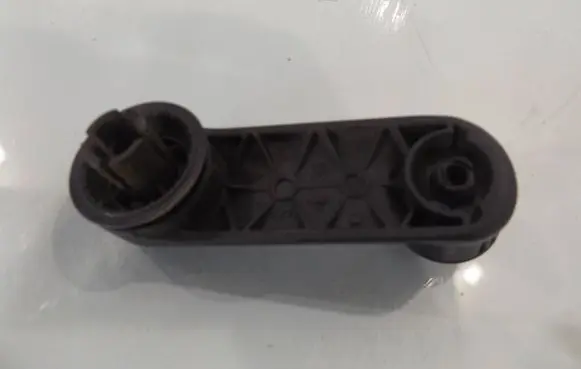Renault Modus Rear door window winding handle 