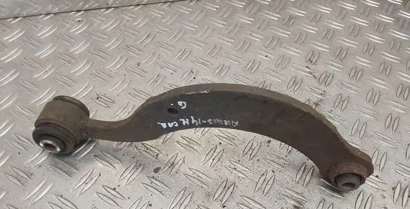 Rear control arm